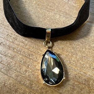 H&M Black Velvet Choker Necklace with Teardrop Pendant